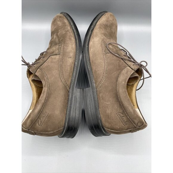 Clarks Mens Shoes 12‎ Brown Suede Waterproof Lace Up Oxfords Dress Casual Office - Picture 7 of 9